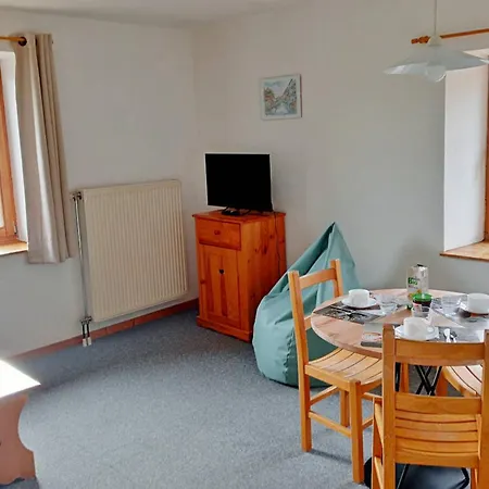 Les 4 Saisons Apartment *